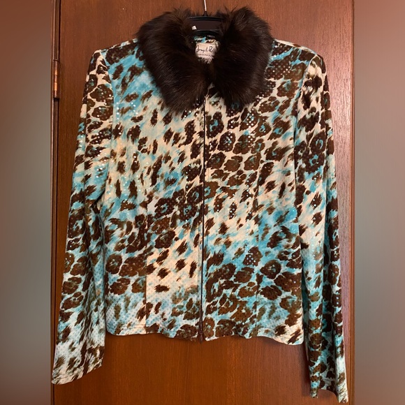 Zippered light weight jacket by Joseph Ribkoff - Picture 1 of 8